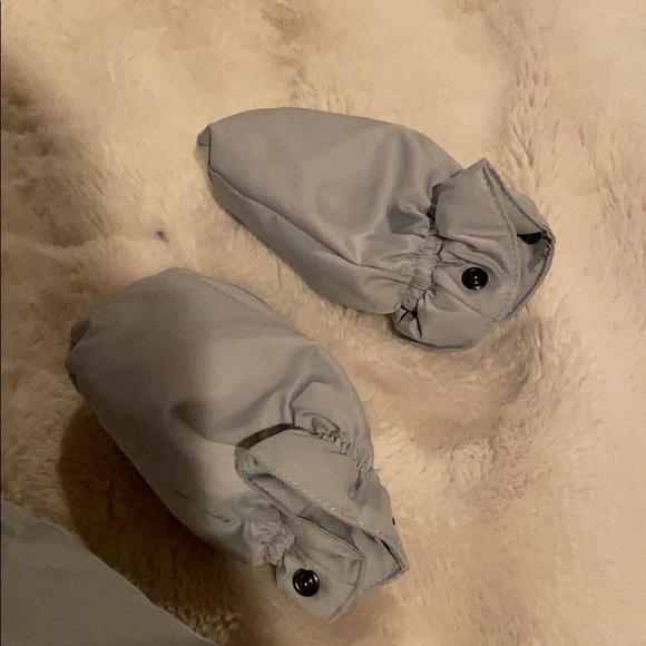 Burberry puffer jacket - Picture 3 of 4